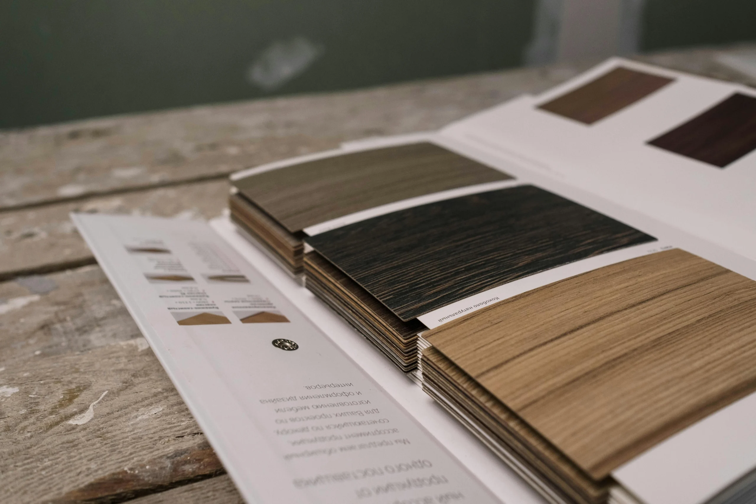 Catálogo de Maderas Naturales para Diseño Interior